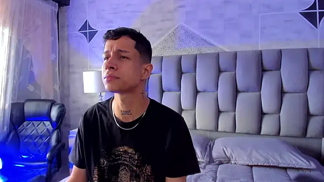 Snapshot of AgarEvans chatting on 03-07-26, 09:01 AgarEvans online show from 03-07-26, 09:01