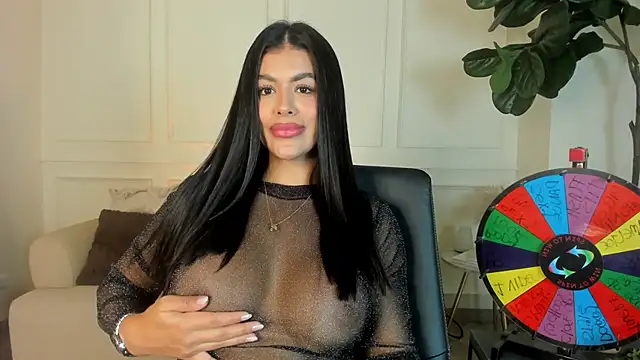 Snapshot of MelissaWaltton chatting on 02-16-26, 04:03 MelissaWaltton online show from 02-16-26, 04:03