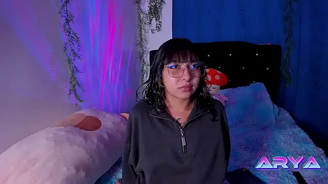 arysUwU online show from 02-06-25, 12:54