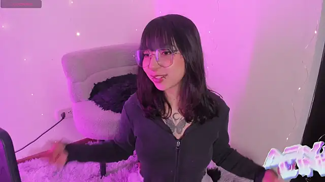 arysUwU online show from 07-08-26, 03:00