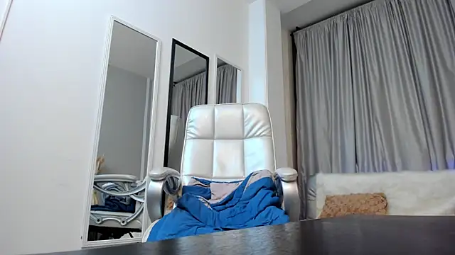 Snapshot of mariiana_murillo01 chatting on 03-01-25, 07:08 mariiana murillo01 online show from 03-01-25, 07:08