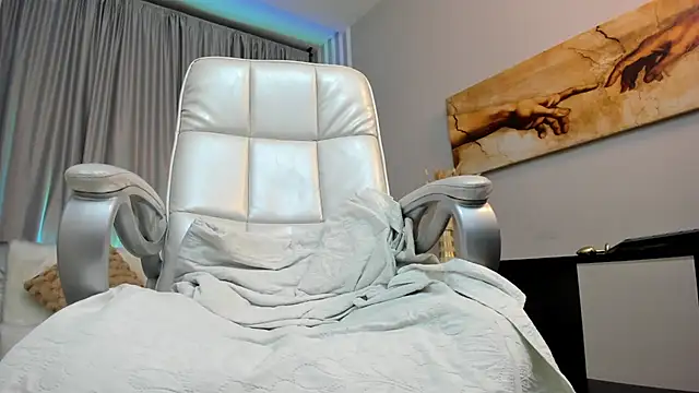 Snapshot of mariiana_murillo01 chatting on 03-08-25, 07:05 mariiana murillo01 online show from 03-08-25, 07:05