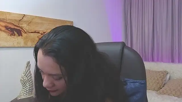 Snapshot of mariiana_murillo01 chatting on 03-14-26, 04:18 mariiana murillo01 online show from 03-14-26, 04:18