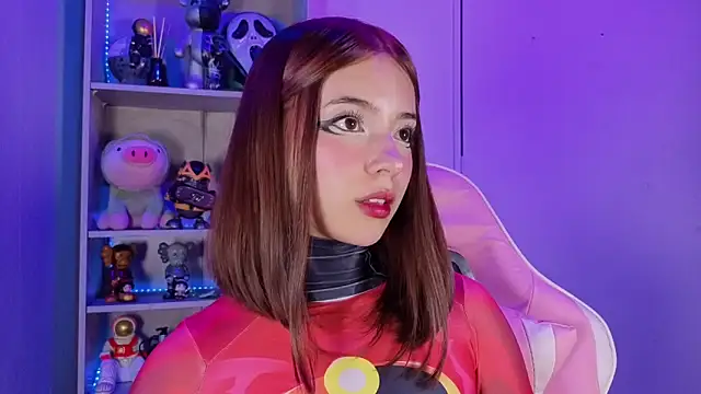 EmilyMiller  online show from 11-02-25, 04:20