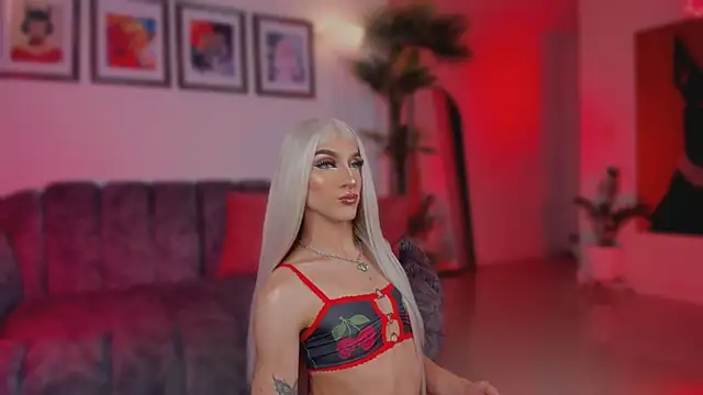 Taylor  foxxx online show from 02-18-26, 05:36