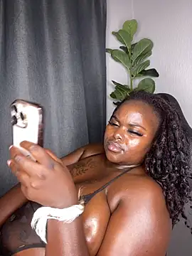 Honeycoco0211 online show from 10-03-25, 08:06