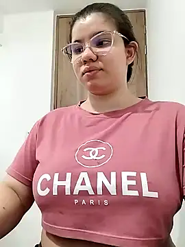 Snapshot of Danzel1105 chatting on 01-24-25, 11:48 Danzel1105 online show from 01-24-25, 11:48