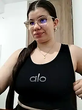 Snapshot of Danzel1105 chatting on 02-12-25, 09:20 Danzel1105 online show from 02-12-25, 09:20