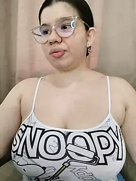 Snapshot of Danzel1105 chatting on 11-28-25, 02:42 Danzel1105 online show from 11-28-25, 02:42