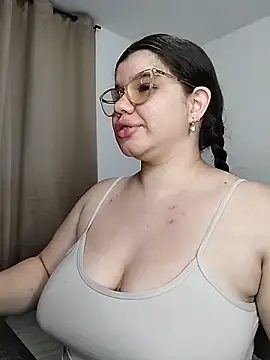 Danzel1105 online show from 06-06-26, 01:43