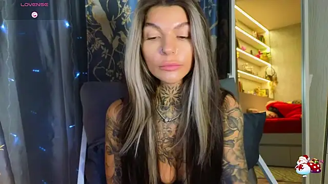 tattooedBabyy online show from 12-18-25, 08:53