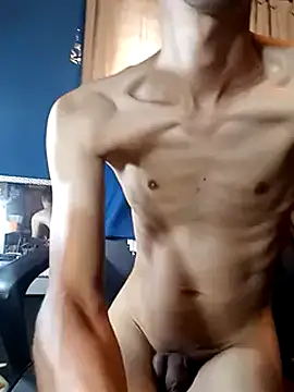 Snapshot of takumysexy chatting on 01-18-25, 09:45 takumysexy online show from 01-18-25, 09:45