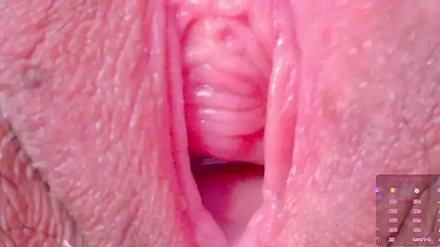 Snapshot of Alu_ryu chatting on 10-08-25, 01:47 Alu ryu online show from 10-08-25, 01:47