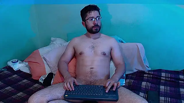 Snapshot of teddy_foster chatting on 10-06-25, 07:11 teddy foster online show from 10-06-25, 07:11