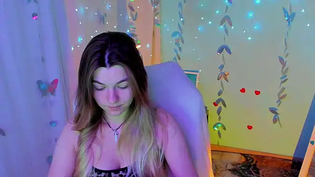 Sweet me  online show from 07-18-26, 06:06