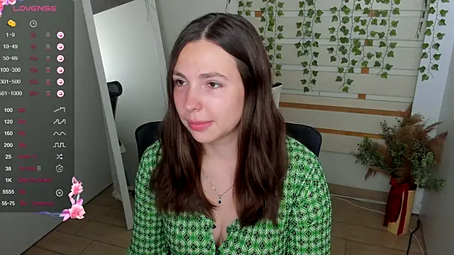 Lexy flower online show from 09-19-25, 12:39