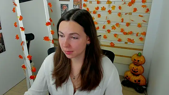 Lexy flower online show from 10-17-25, 12:52