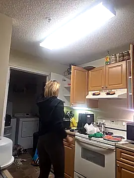 Snapshot of Dixiefaye_Pika chatting on 04-06-26, 12:08 Dixiefaye Pika online show from 04-06-26, 12:08