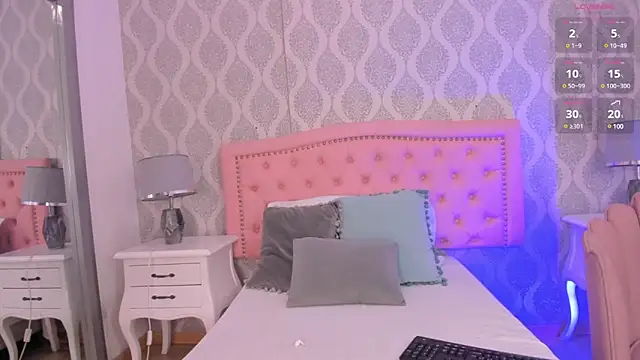 Snapshot of Valerith_Vega_ chatting on 12-23-24, 11:57 Valerith Vega online show from 12-23-24, 11:57