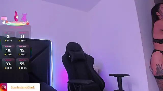 Snapshot of ScarlettAndClark chatting on 09-19-25, 01:34 ScarlettAndClark online show from 09-19-25, 01:34