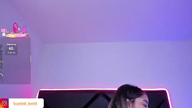 Snapshot of ScarlettAndClark chatting on 11-28-25, 12:08 ScarlettAndClark online show from 11-28-25, 12:08