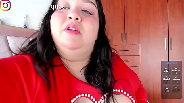 Snapshot of Venus_queenn chatting on 10-10-25, 05:56 Venus queenn online show from 10-10-25, 05:56