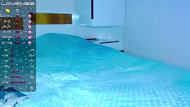 Snapshot of kitti_kaattt chatting on 03-05-25, 04:34 kitti kaattt online show from 03-05-25, 04:34