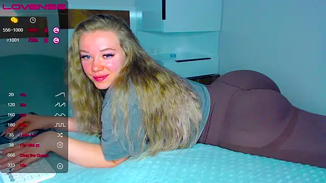 Snapshot of kitti_kaattt chatting on 09-20-25, 05:08 kitti kaattt online show from 09-20-25, 05:08