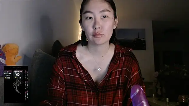 Snapshot of Kunimitsuu_ chatting on 09-21-25, 10:22 Kunimitsuu online show from 09-21-25, 10:22