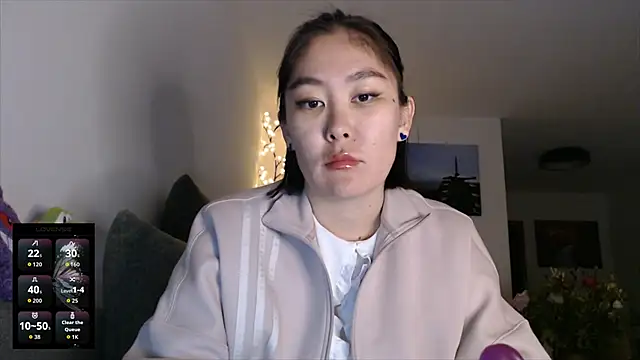 Snapshot of Kunimitsuu_ chatting on 09-22-25, 07:38 Kunimitsuu online show from 09-22-25, 07:38