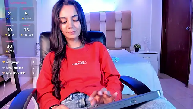 martina mancini online show from 03-17-25, 02:56