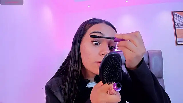 martina mancini online show from 12-17-25, 11:27