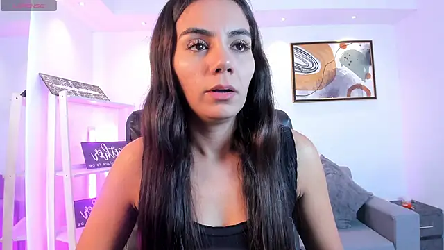Snapshot of martina_mancini chatting on 05-25-26, 11:38 martina mancini online show from 05-25-26, 11:38
