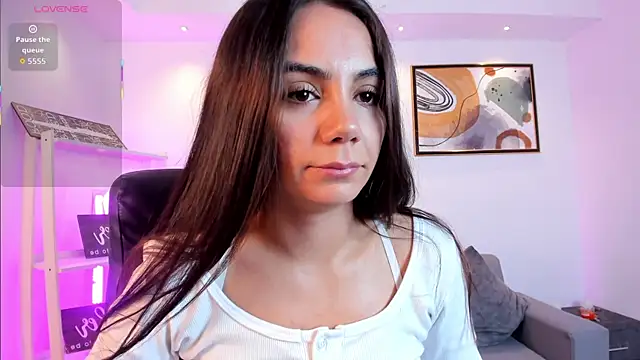 Snapshot of martina_mancini chatting on 05-27-26, 12:35 martina mancini online show from 05-27-26, 12:35