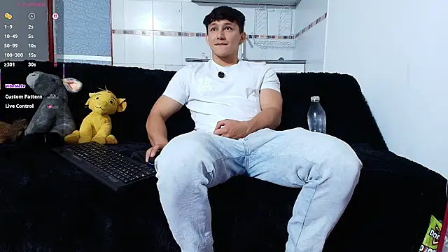 jacques cardiet online show from 04-29-26, 02:32