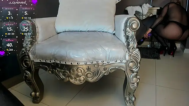 Snapshot of Janna_Rousse_ chatting on 02-06-25, 12:05 Janna Rousse online show from 02-06-25, 12:05