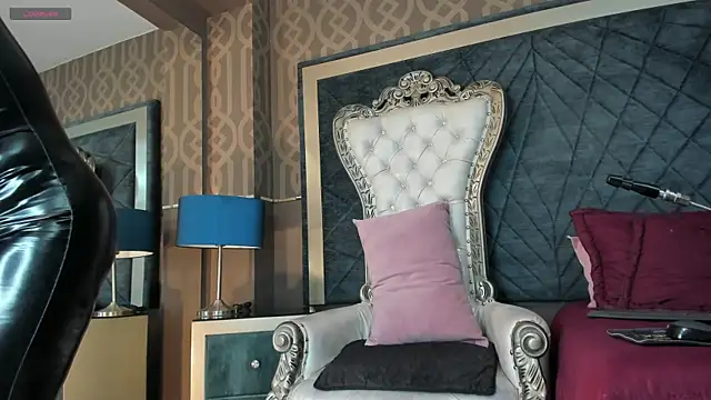 Snapshot of Janna_Rousse_ chatting on 09-26-25, 12:31 Janna Rousse online show from 09-26-25, 12:31