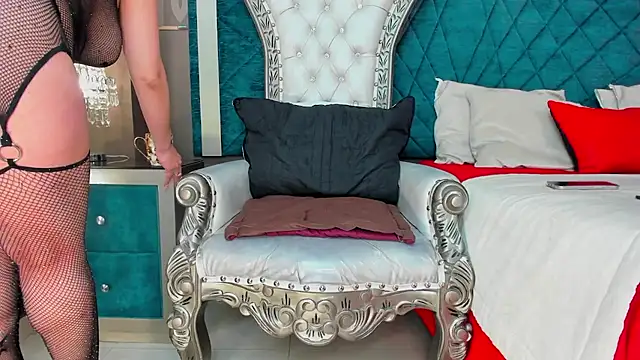 Snapshot of Janna_Rousse_ chatting on 11-12-25, 12:27 Janna Rousse online show from 11-12-25, 12:27