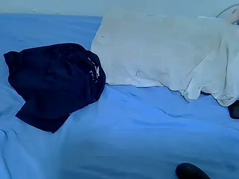 drowllie online show from 01-18-26, 03:27