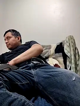 Snapshot of Potro23hotzen chatting on 02-07-26, 04:11 Potro23hotzen online show from 02-07-26, 04:11