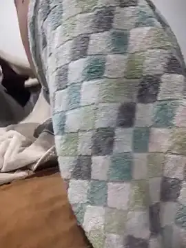 Snapshot of Potro23hotzen chatting on 03-05-26, 05:09 Potro23hotzen online show from 03-05-26, 05:09