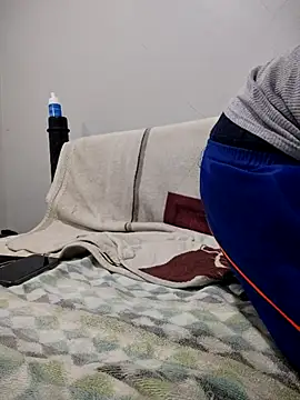 Snapshot of Potro23hotzen chatting on 03-29-26, 08:53 Potro23hotzen online show from 03-29-26, 08:53