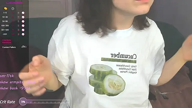 Snapshot of reb_luvng chatting on 12-29-24, 05:44 reb luvng online show from 12-29-24, 05:44