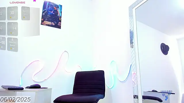 DeniseVillareal online show from 02-06-25, 03:52