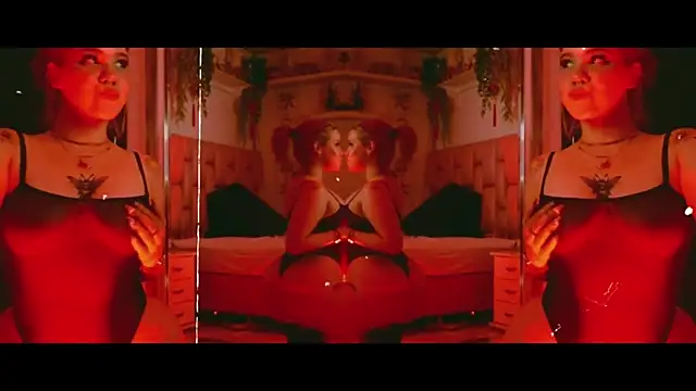 albaismynameX online show from 10-04-25, 12:14