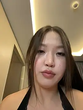 Aiko Yumi online show from 01-03-25, 05:31