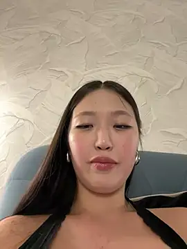 Aiko Yumi online show from 01-31-25, 03:55