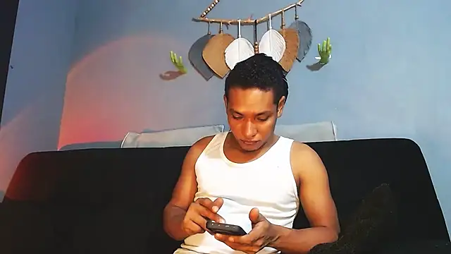 Grandeygruesa1 online show from 06-09-26, 03:51