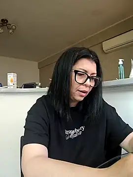 Milf Abigail online show from 06-11-26, 03:04