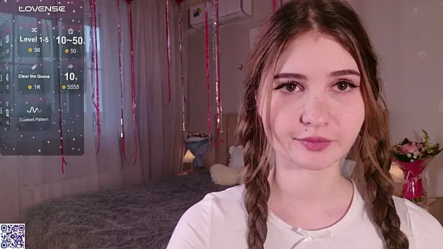 Snapshot of LeraKit chatting on 02-18-25, 01:44 LeraKit online show from 02-18-25, 01:44